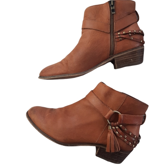Chinese Laundry Cognac Ankle Buckle Boots Size 9 - Picture 2 of 14